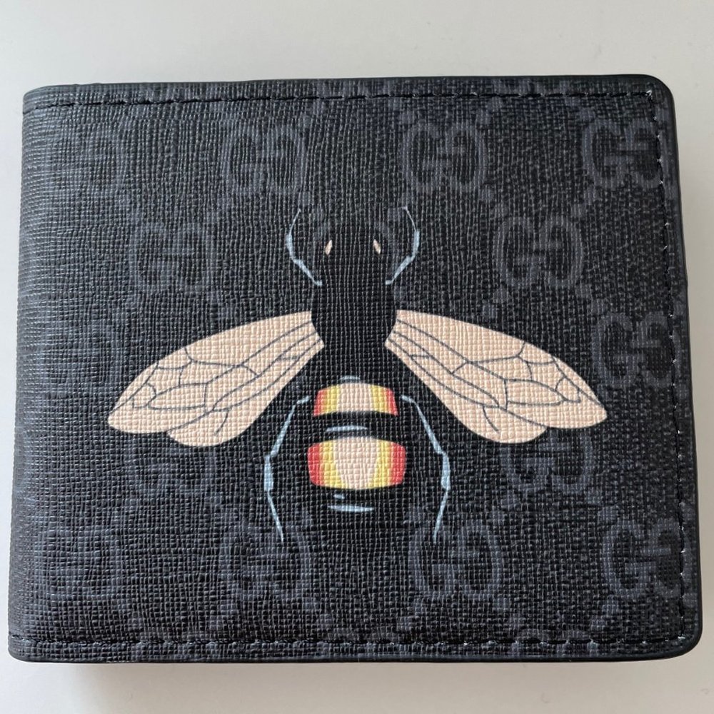 Guccie GG Supreme Bee Wallet